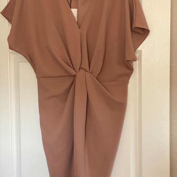 Blush pink dress - Picture 2 of 2